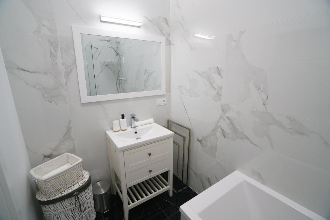Prestige Apartment Rynek Kielce Exterior photo